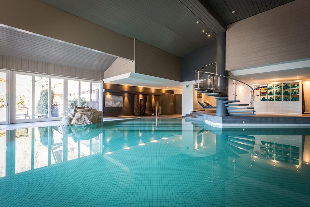 Huus Gstaad Hotel Saanen Bagian luar foto