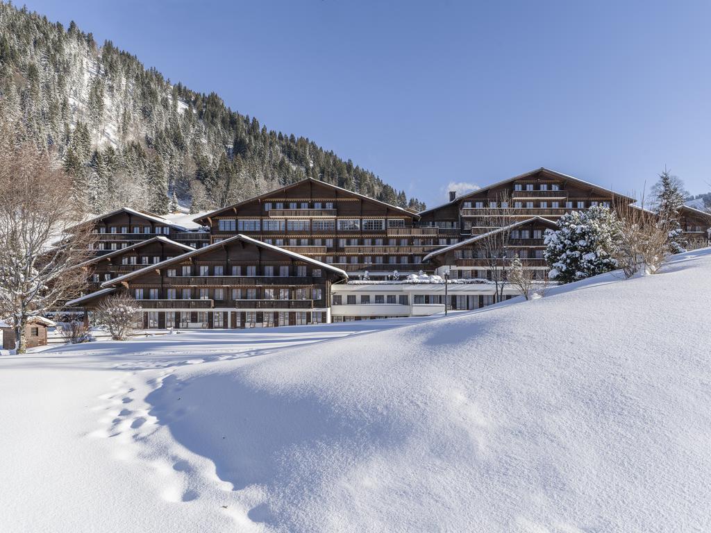 Huus Gstaad Hotel Saanen Bagian luar foto
